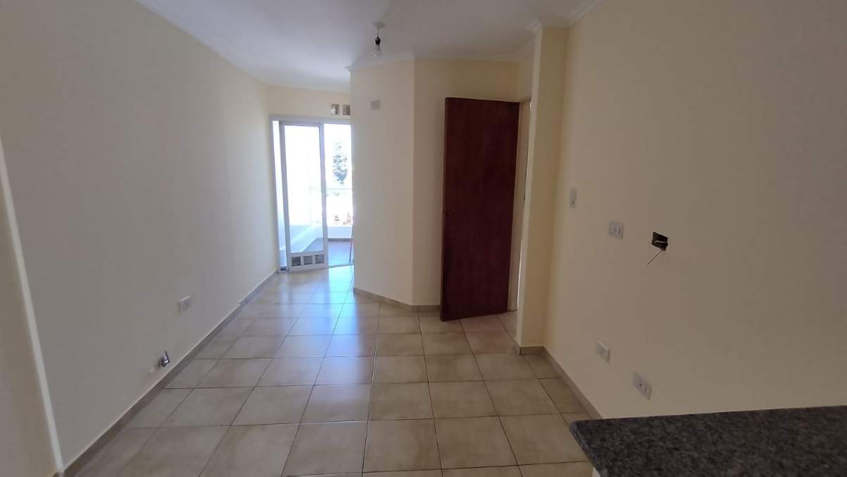 Dpto. 1 Dorm. con Balcón  Impecable! Barrio Pueyrredón