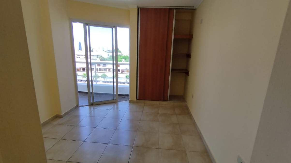 Dpto. 1 Dorm. con Balcón  Impecable! Barrio Pueyrredón