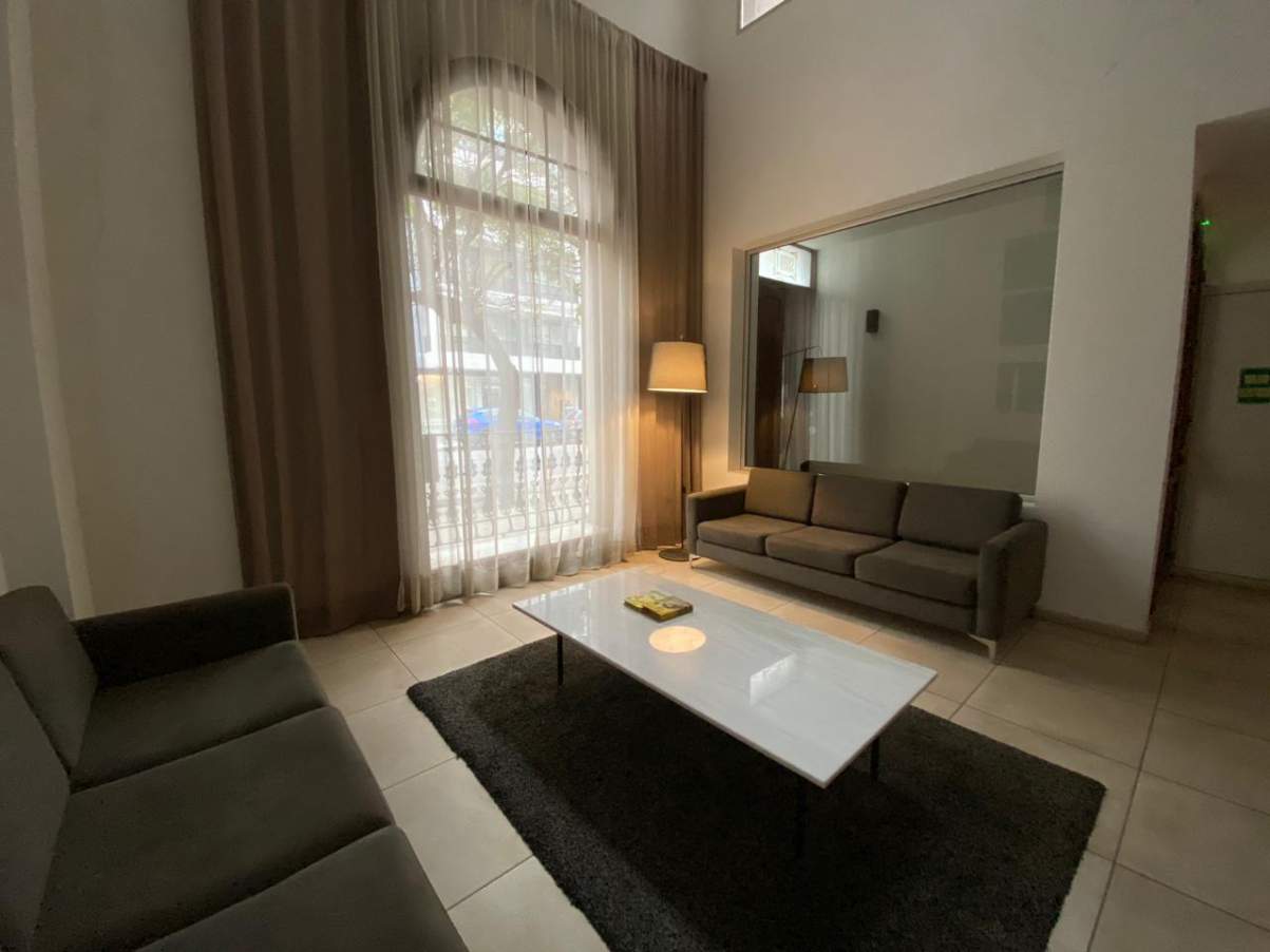 B GENERAL PAZ - DEPTO 1 DORM CON COCHERA - CALEFACCION CENTRAL