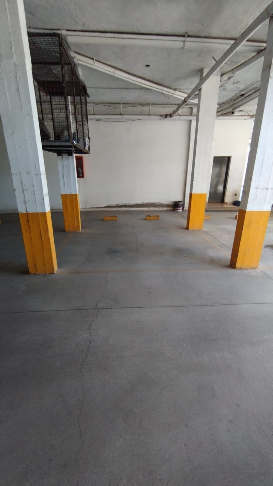 Cochera en alquiler  Barrio Alberdi, calle Dean Funes