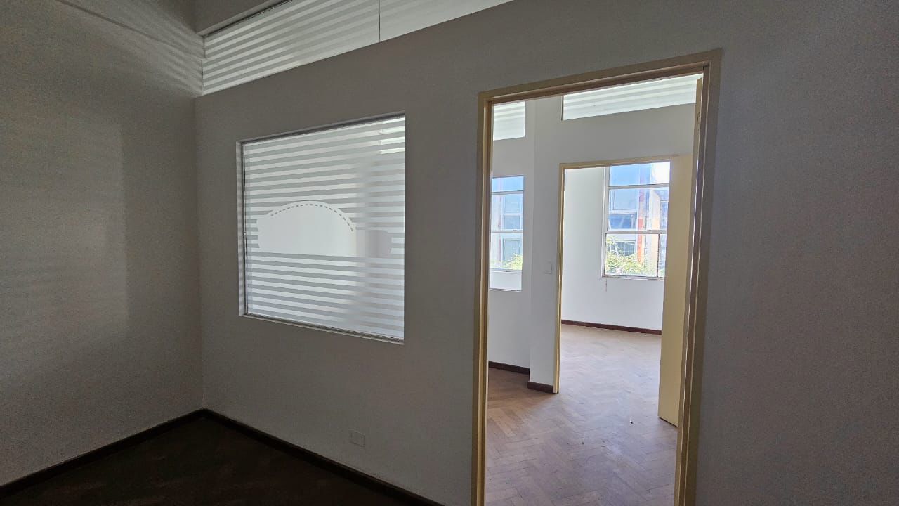 OficinasEstudios Consultorios en Alquiler -  Centro de Córdoba ( Peatonal San Martín y 9 de Julio)