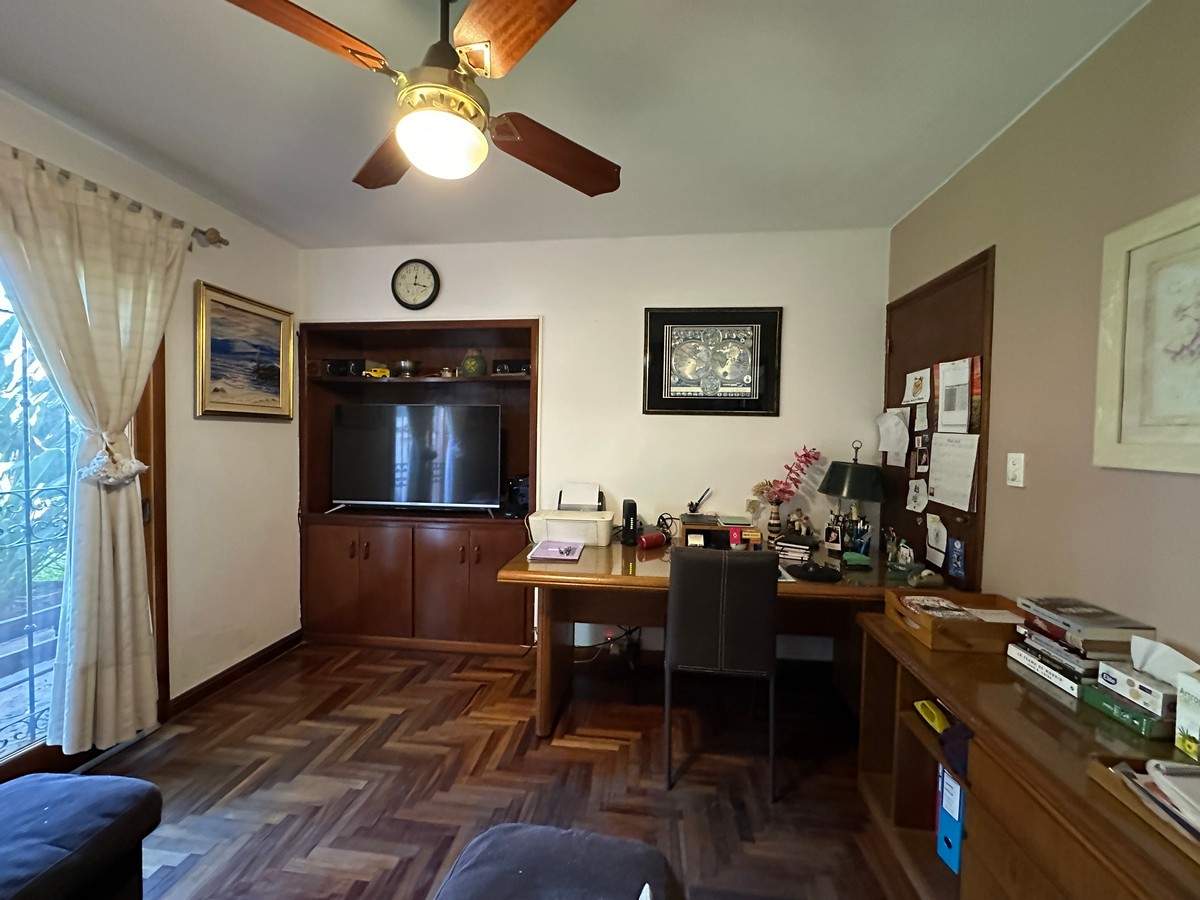 Casa en venta en Arguello  Zona Rafael Núñez