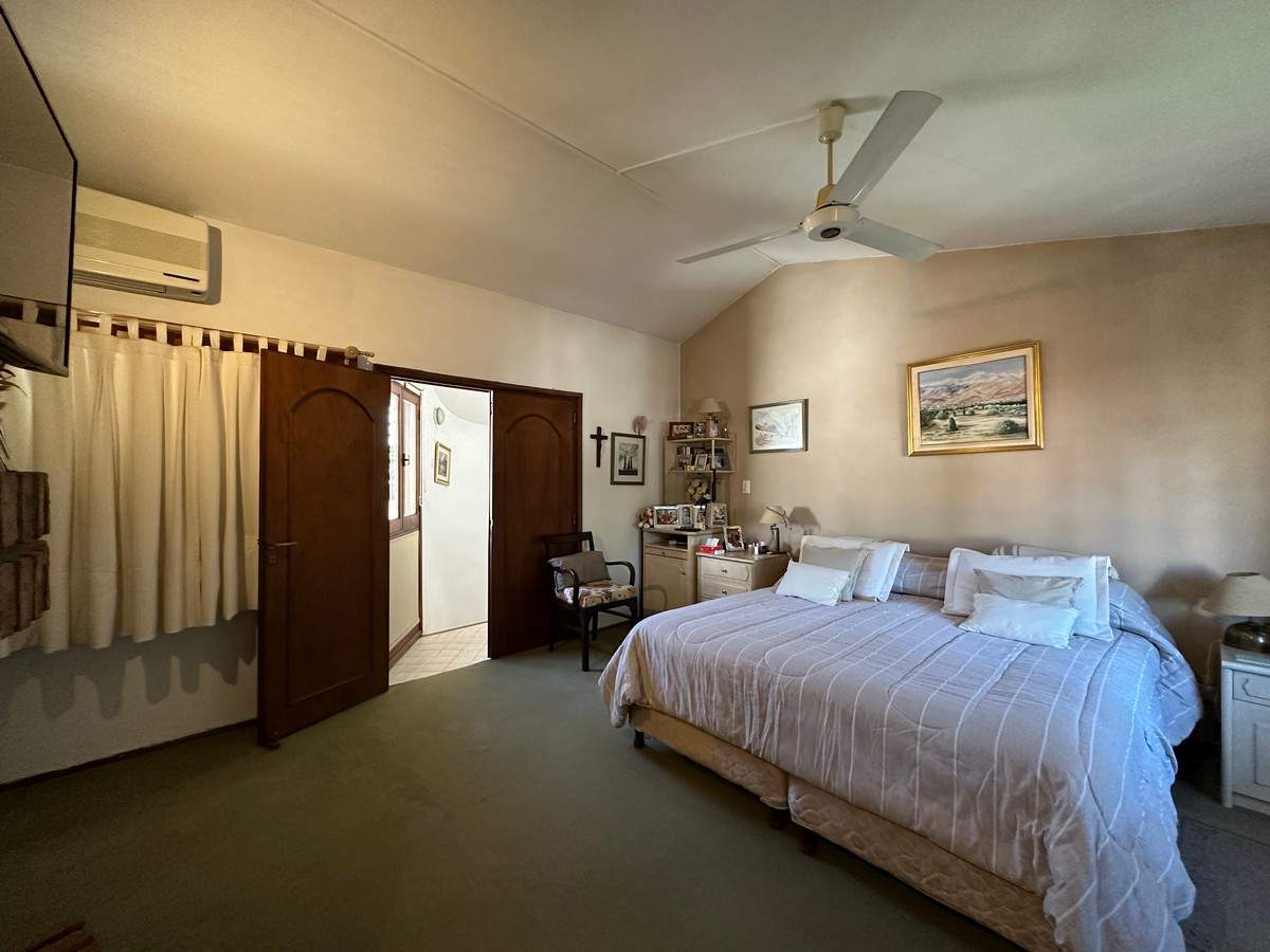 Casa en venta en Arguello  Zona Rafael Núñez