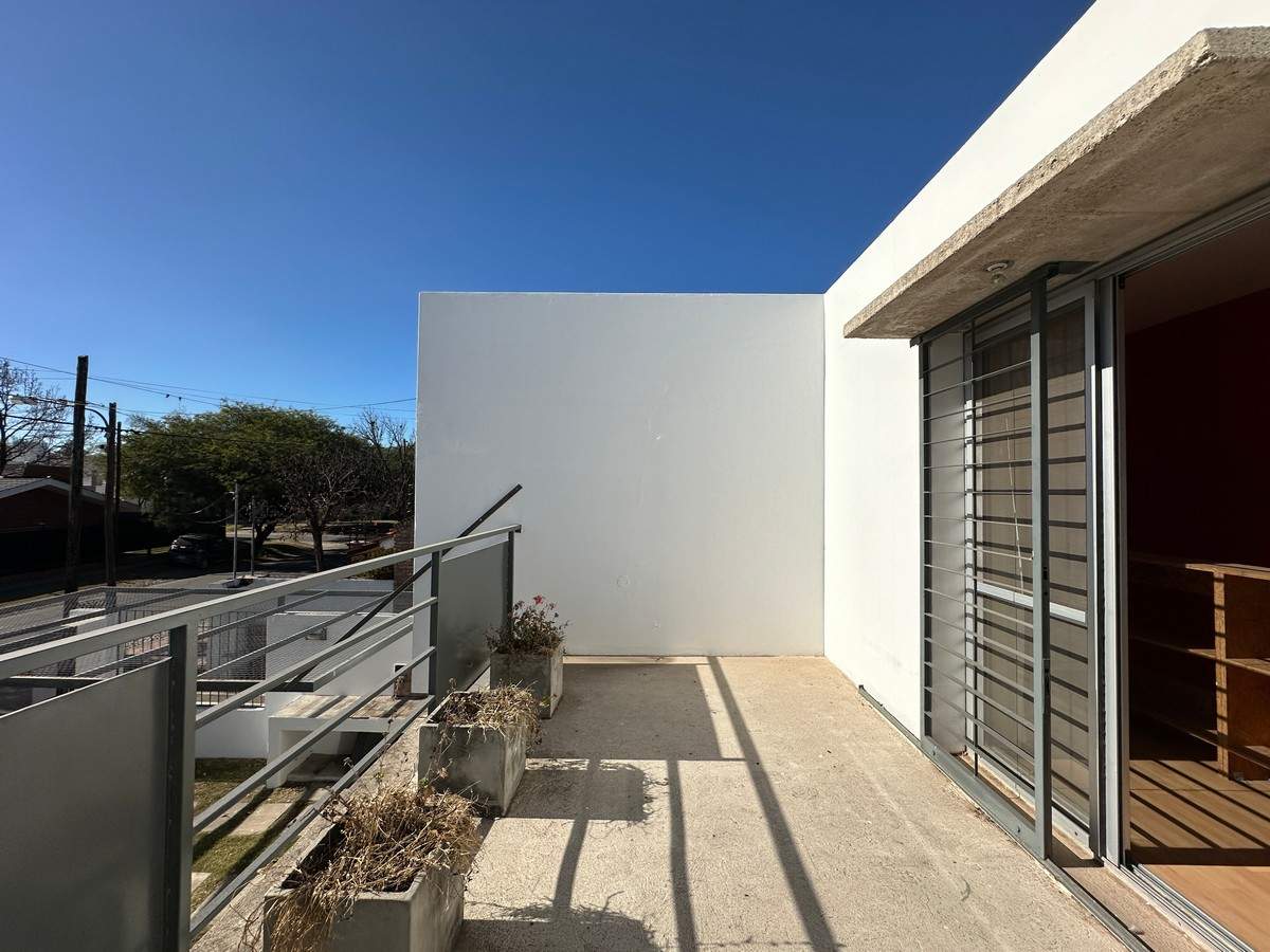 Casa en Venta en Villa Belgrano  2 dormitorios