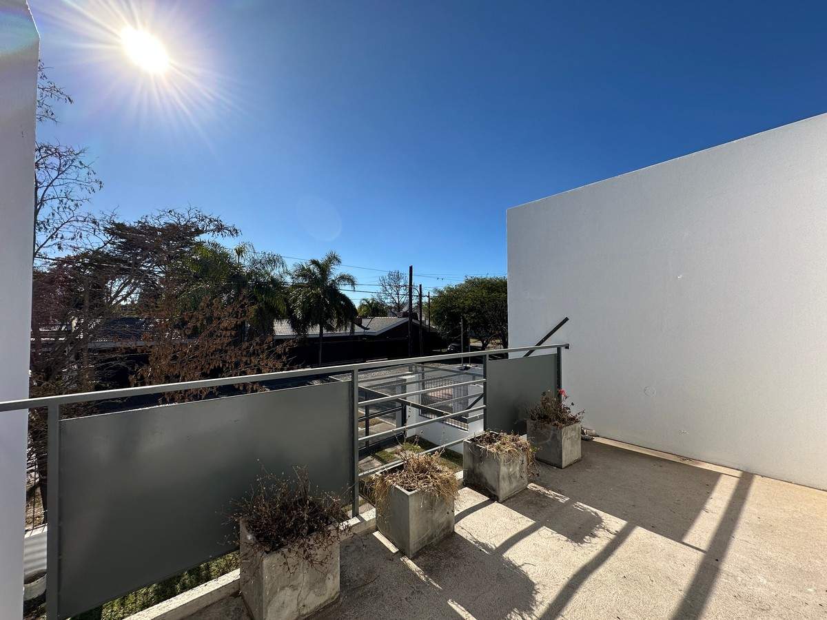 Casa en Venta en Villa Belgrano  2 dormitorios