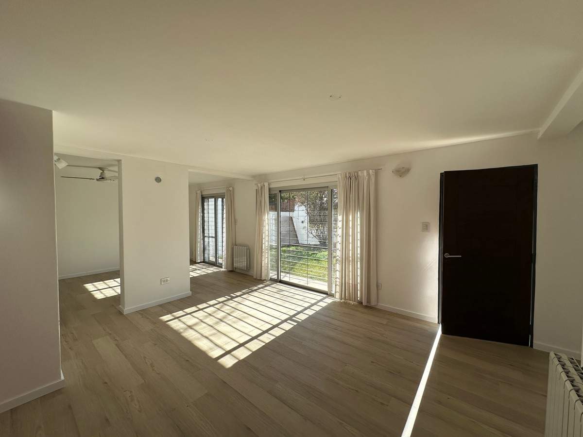 Casa en Venta en Villa Belgrano  2 dormitorios