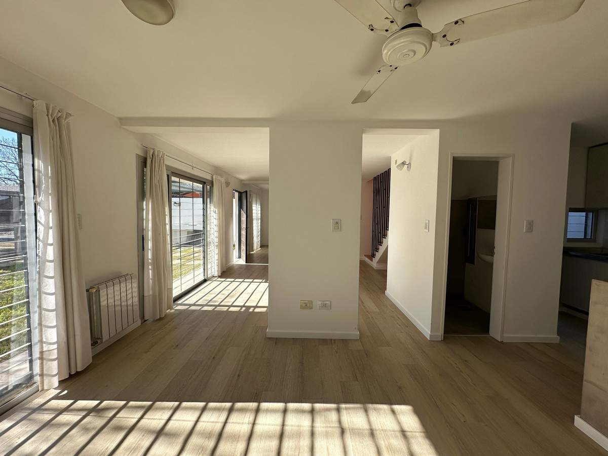 Casa en Venta en Villa Belgrano  2 dormitorios