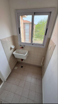 DPTO EN ALQUILER 3 DORMITORIOS BARRIO CHATEAU CARRERAS