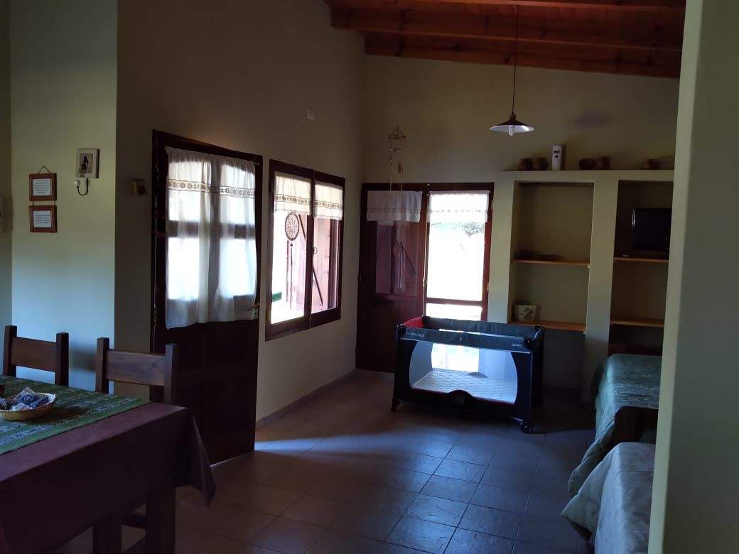 CABAÑA 1 DORMITORIO AMOBLADA y EQUIPADA-ALQ. PERMANENTE - SANTA MÓNICA