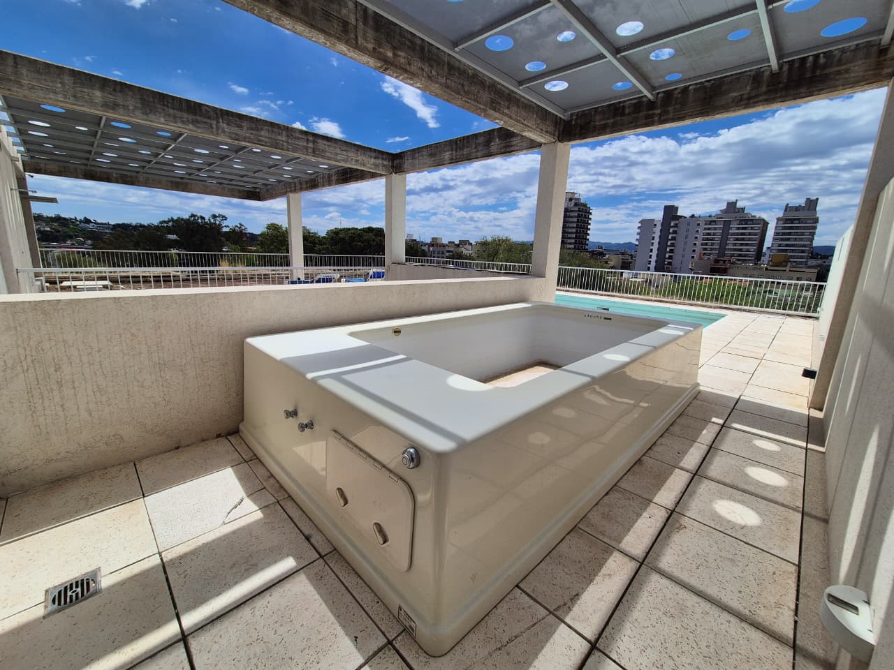 ALQUILER TEMPORARIO EN EL CENTRO DE VILLA CARLOS PAZ - imagen 16