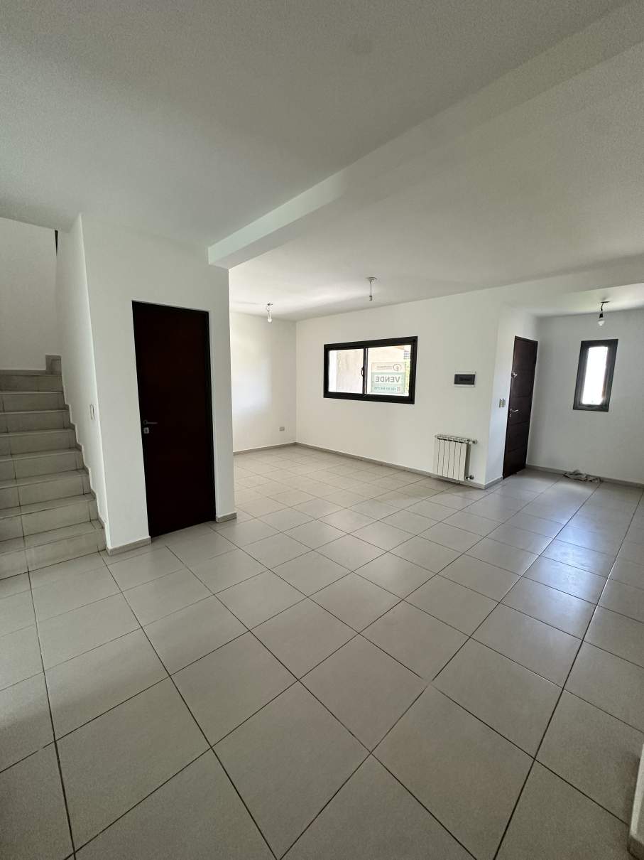DUPLEX ALTOS DE MANANTIALES 3D 3B - APTO CREDITO