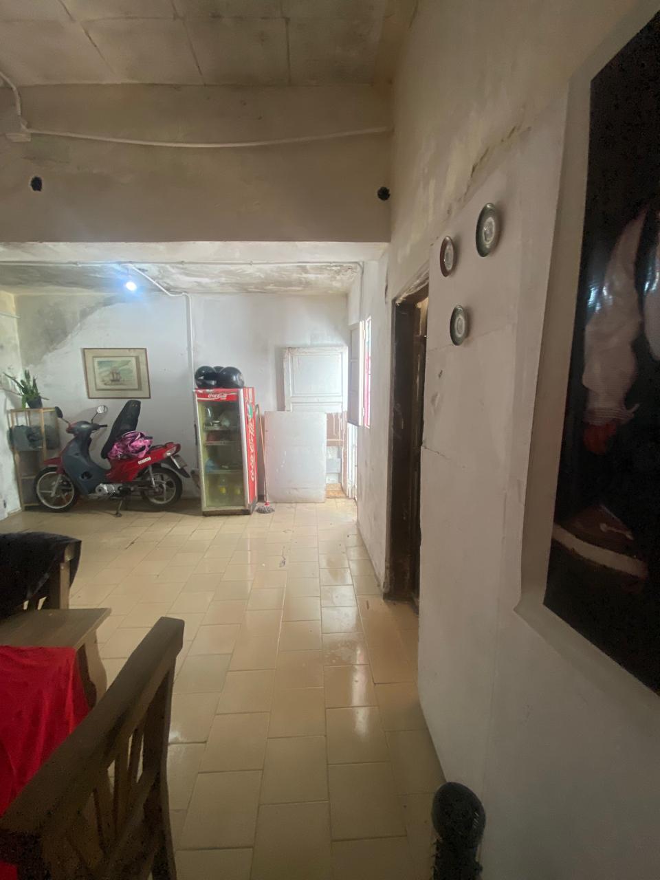 Vendo casa amplia reciclar en Hogar Propio excelente inversión