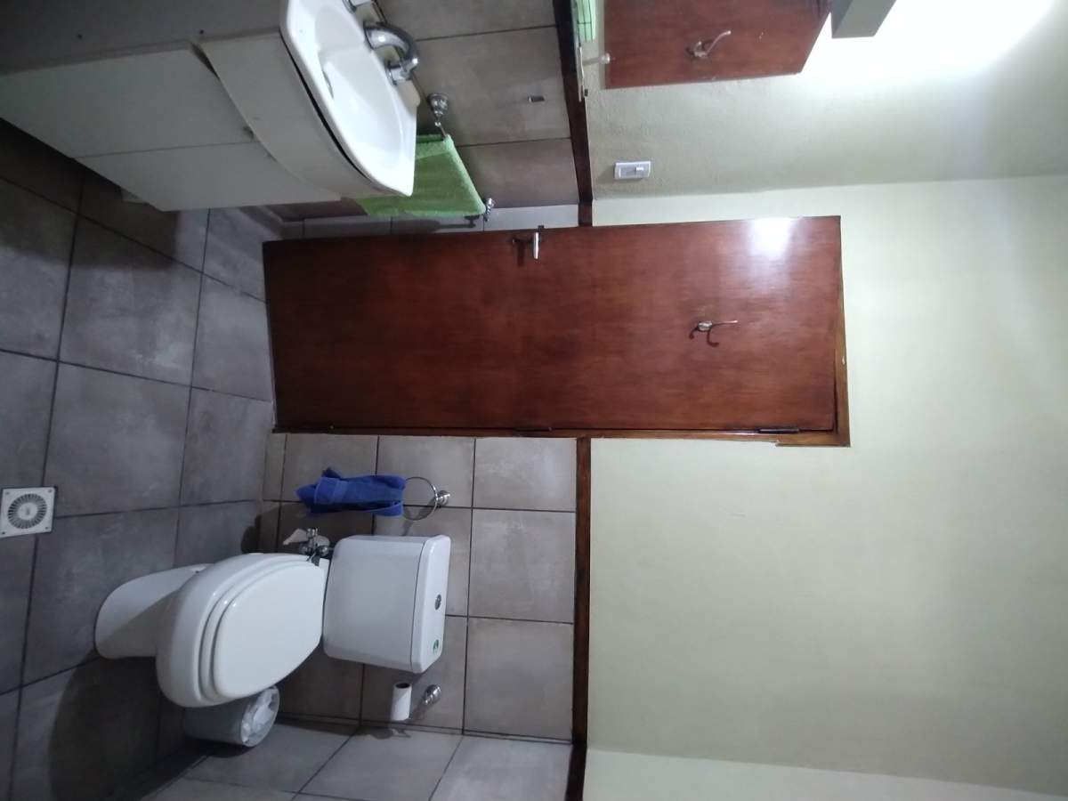 CASA EN VENTA BARRIO TALLERES OESTE a metros de Avenida Alem