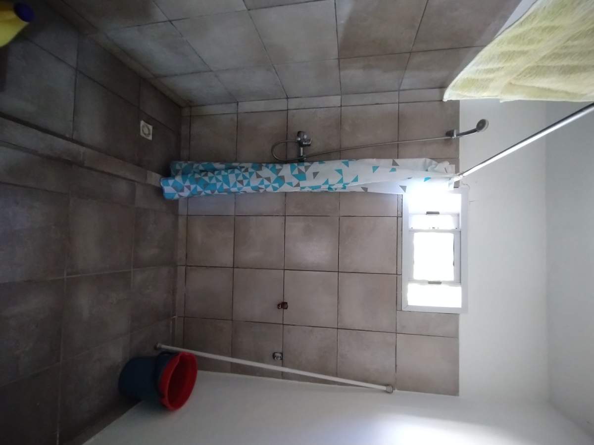 CASA EN VENTA BARRIO TALLERES OESTE a metros de Avenida Alem