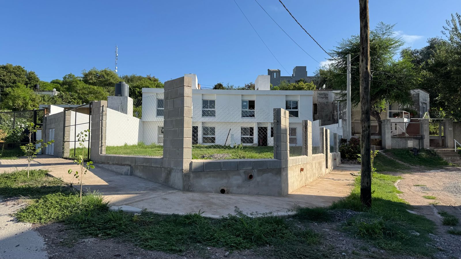 DUPLEX ALQUILER 2 DORMITORIOS  3 baños CUESTA COLORADA LA CALERA