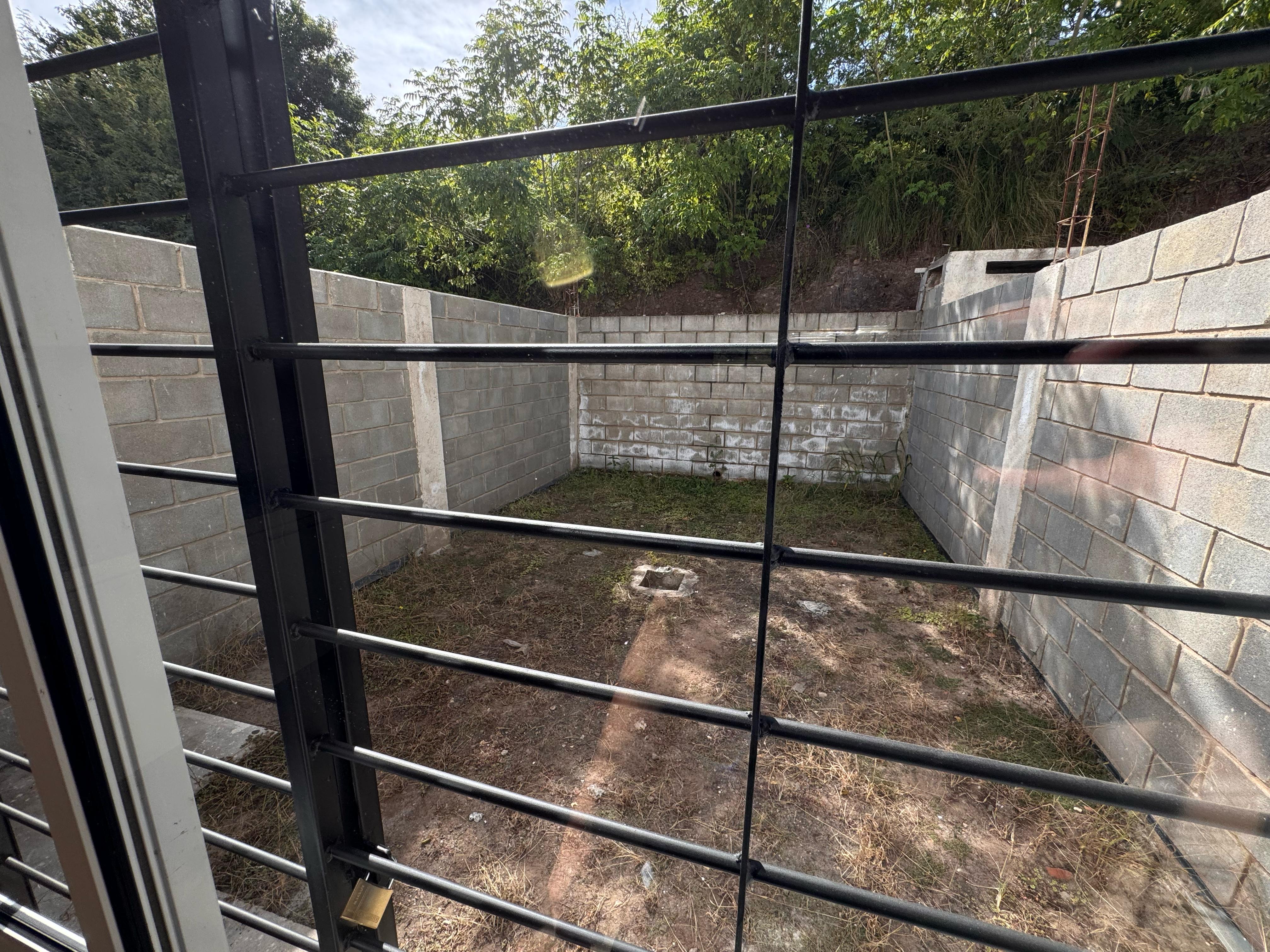 DUPLEX ALQUILER 2 DORMITORIOS  3 baños CUESTA COLORADA LA CALERA