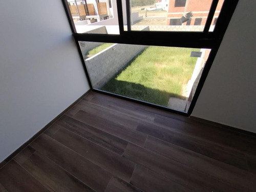 Duplex En Alquiler De 3 Dormitorios En Docta