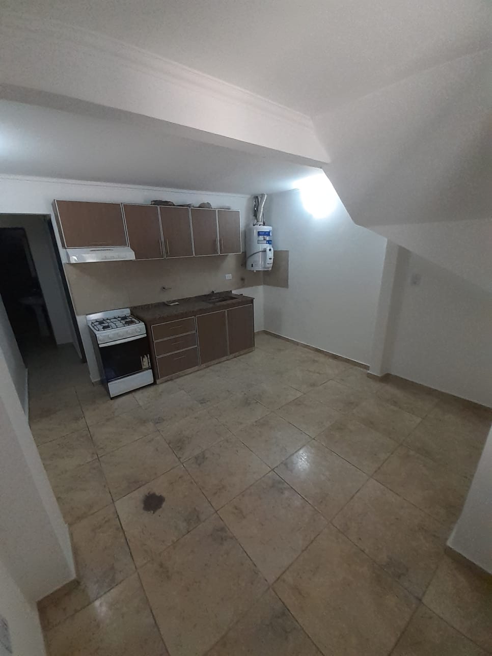 ALTO ALBERDI (ZIPOLI ESQ HUMBERTO PRIMO) - ALQUILER DEPARTAMENTO 1 DORM.