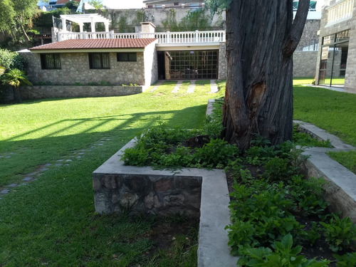 Villa Carlos Paz - Casa Temporada. 4 Dor. Pileta. Coch. 10 Personas. $360.000 Por Día.