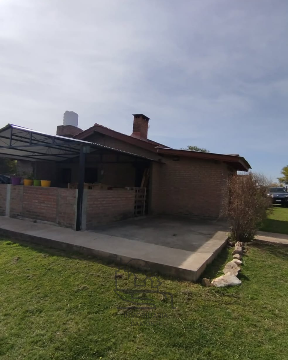 Casa Quinta con Pileta y Parque  B La Josefina