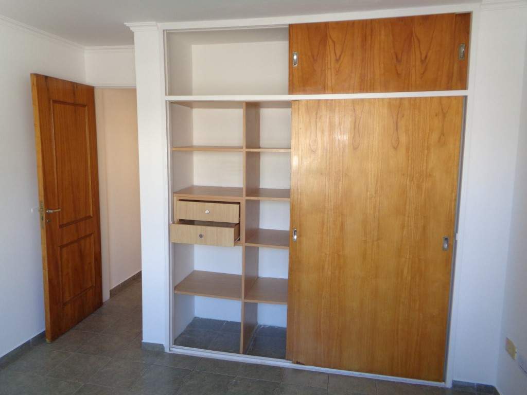 Barrio Alberdi - Excelente Depto. con Terraza Amplia, Asadores y Vista a las Sierras