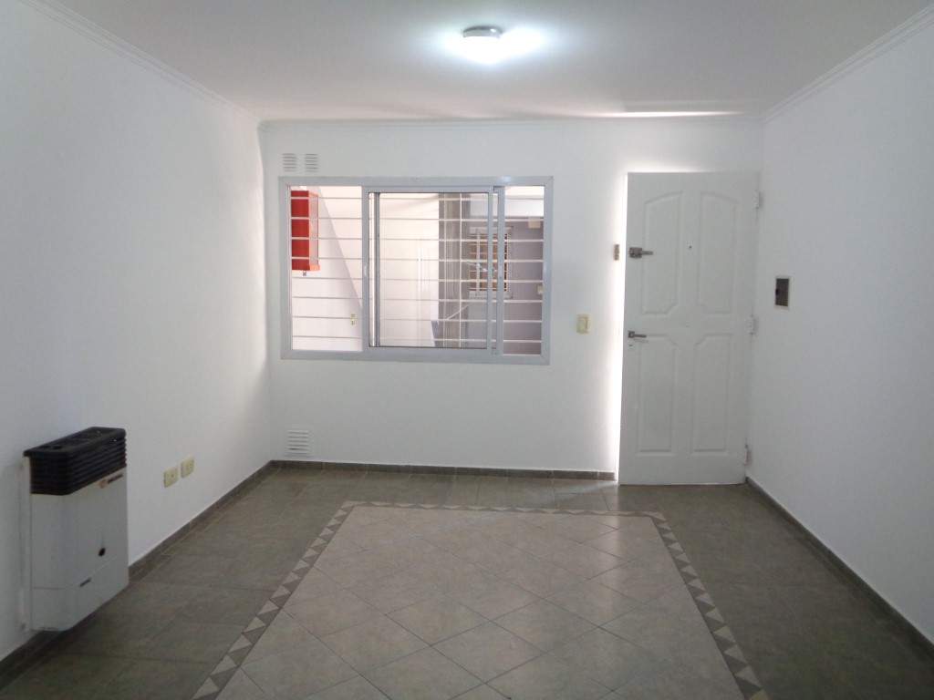 Barrio Alberdi - Excelente Depto. con Terraza Amplia, Asadores y Vista a las Sierras