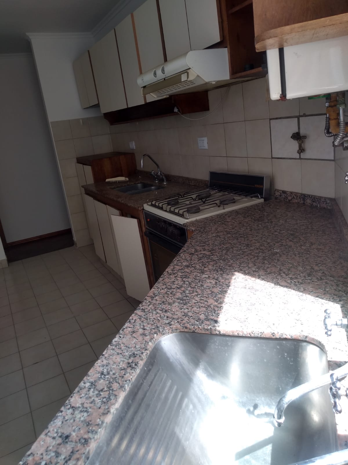 GENERL PAZ, DEPARTAMENTO 3 DORMITORIOS CON COCHERA TERRAZA PROPIA