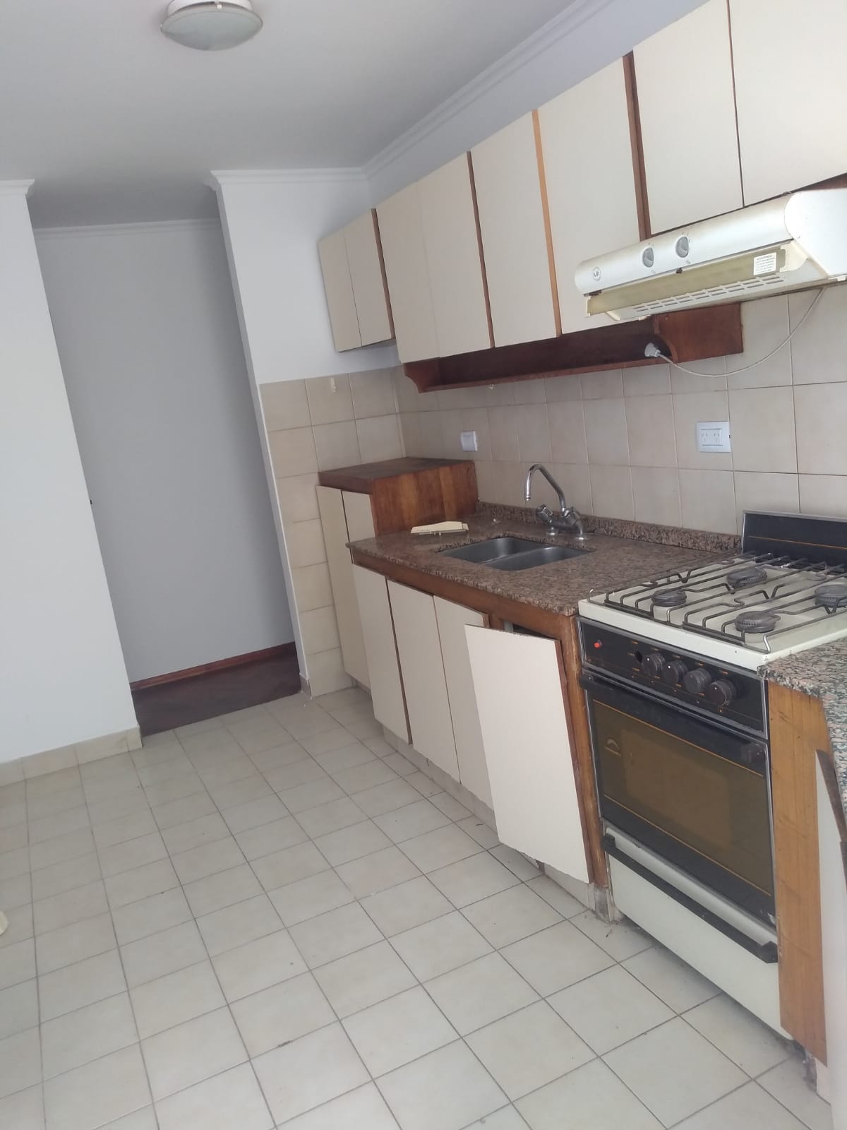 GENERL PAZ, DEPARTAMENTO 3 DORMITORIOS CON COCHERA TERRAZA PROPIA