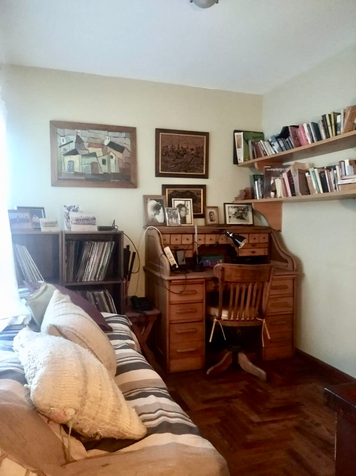 Casa a la venta Valle Escondido Los Arboles 4 dormitorios , quincho y pileta - Recibe Menor