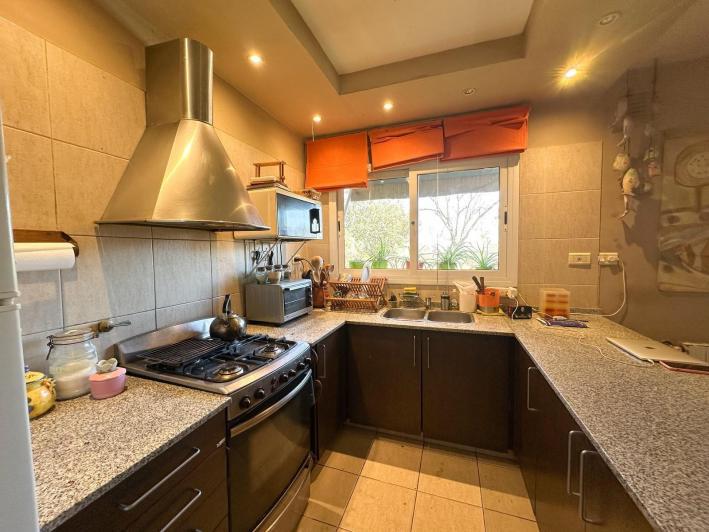 Casa a la venta Valle Escondido Los Arboles 4 dormitorios , quincho y pileta - Recibe Menor