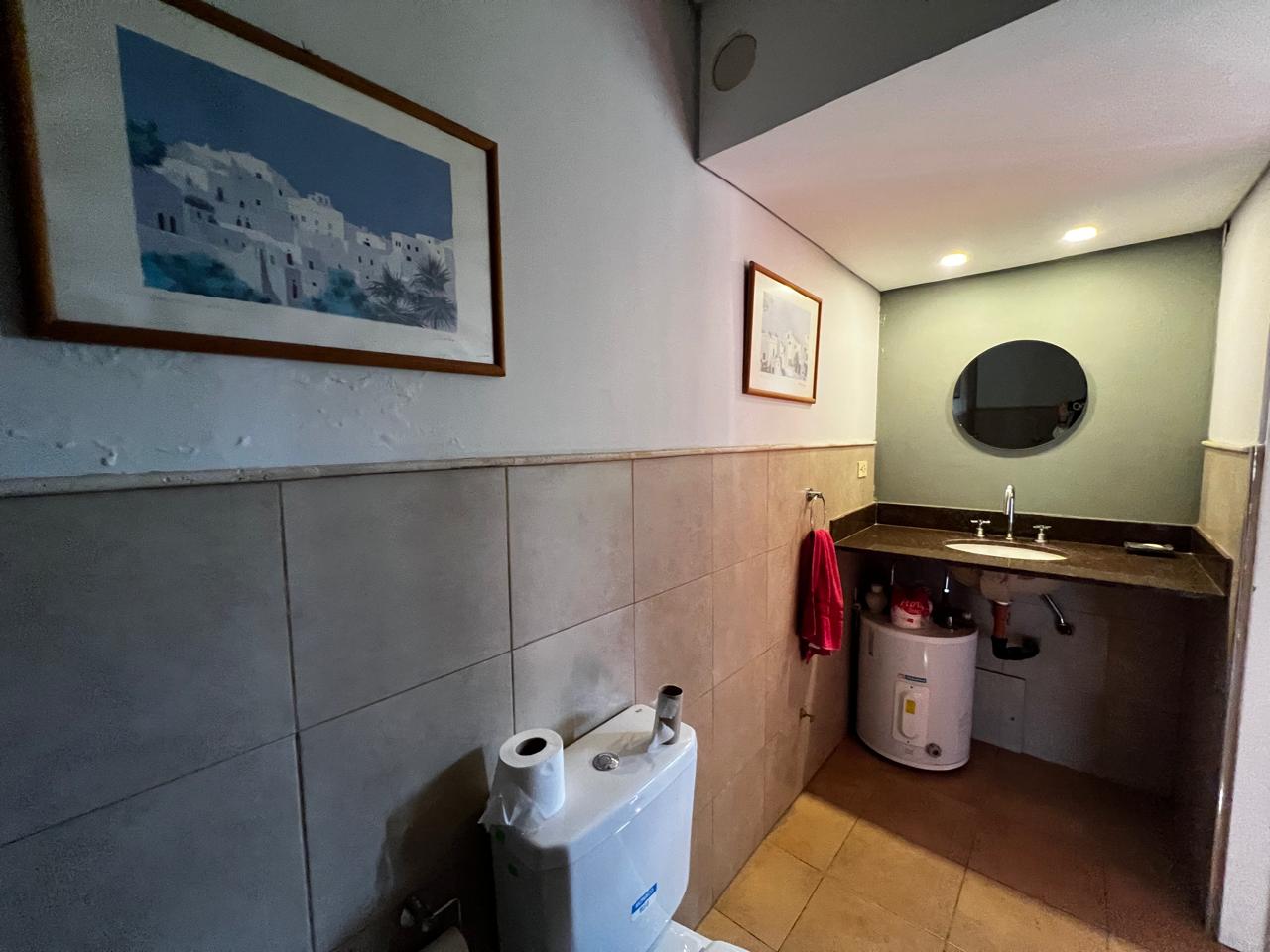 Oportunidad en Villa Belgrano: Propiedad Ideal para Consultorios, Oficinas o Coworking en Zona Premium