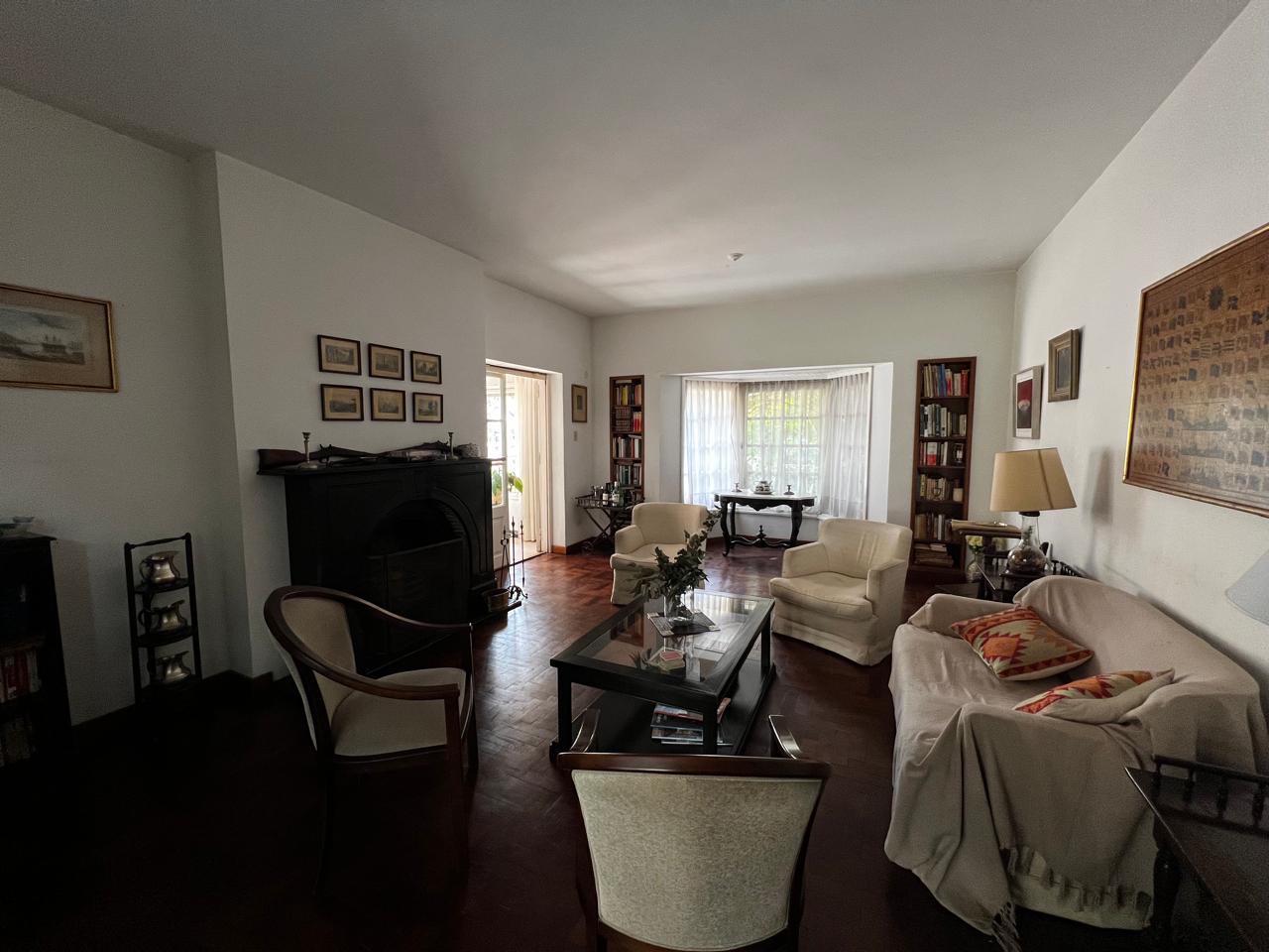 Oportunidad en Villa Belgrano: Propiedad Ideal para Consultorios, Oficinas o Coworking en Zona Premium