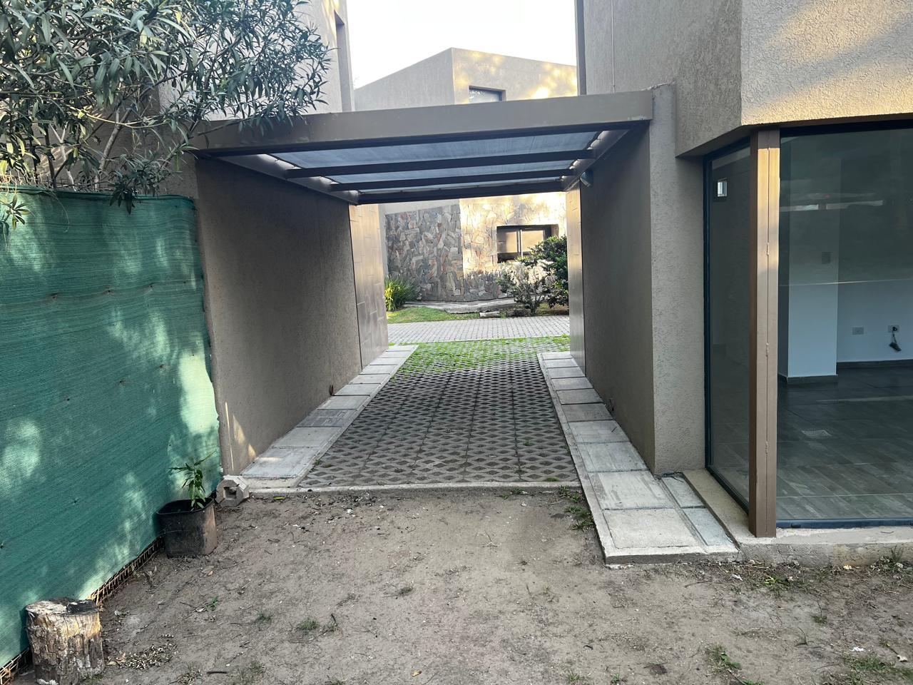 Casa en venta 3 dormitorios Barrio Cerrado con Seguridad - Villa Belgrano excelente ubicación