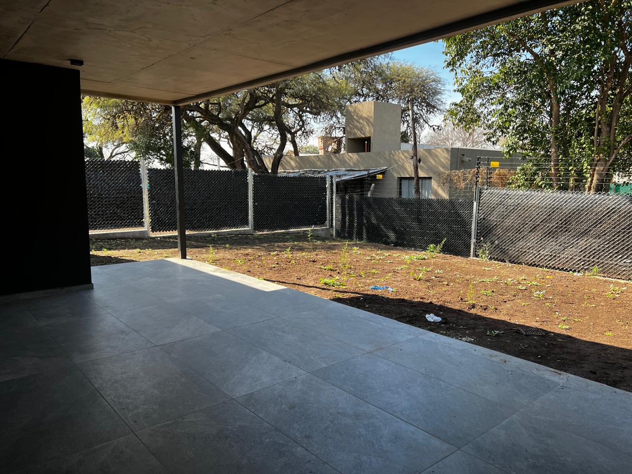 Casa en Venta 3 dorm en Patagonia Home  Seguridad Construida en una planta entorno natural de Villa Warcalde