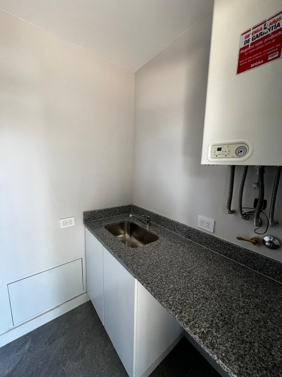 Casa en Venta 3 dorm en Patagonia Home  Seguridad Construida en una planta entorno natural de Villa Warcalde