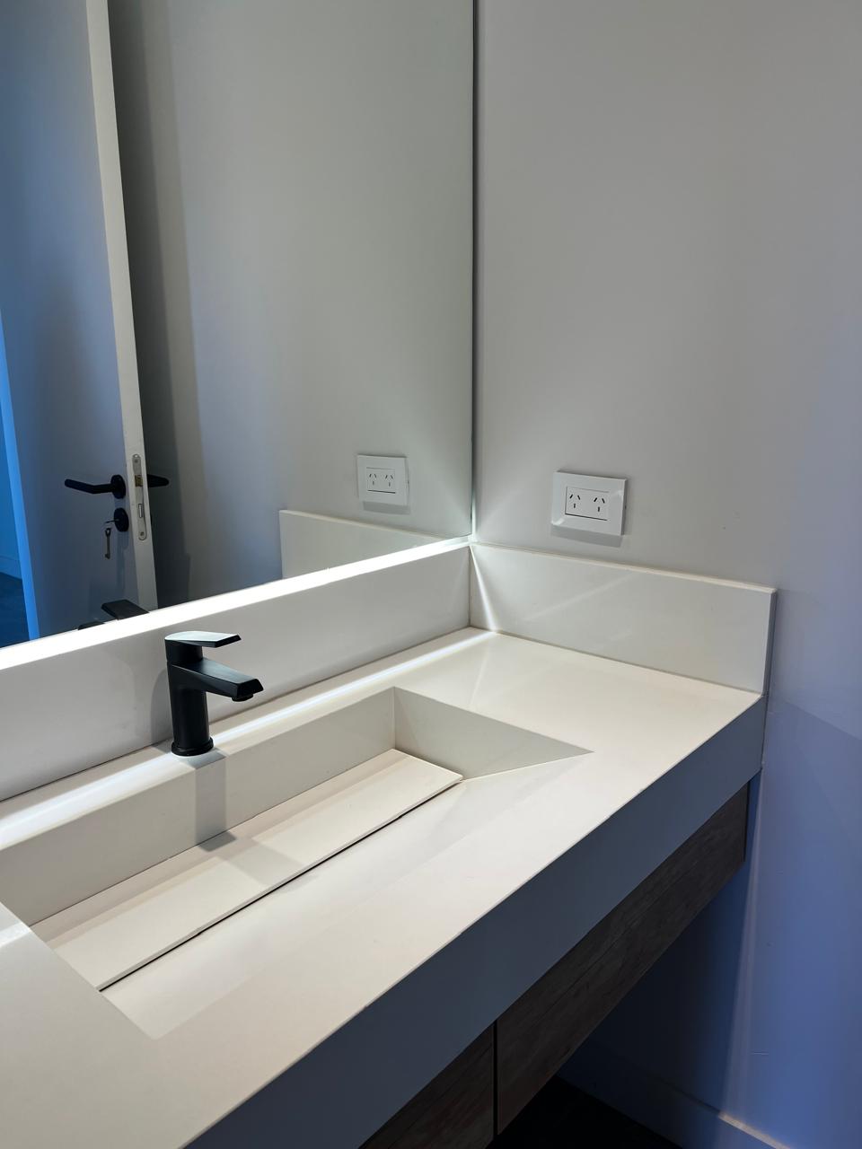 Casa en Venta 3 dorm en Patagonia Home  Seguridad Construida en una planta entorno natural de Villa Warcalde