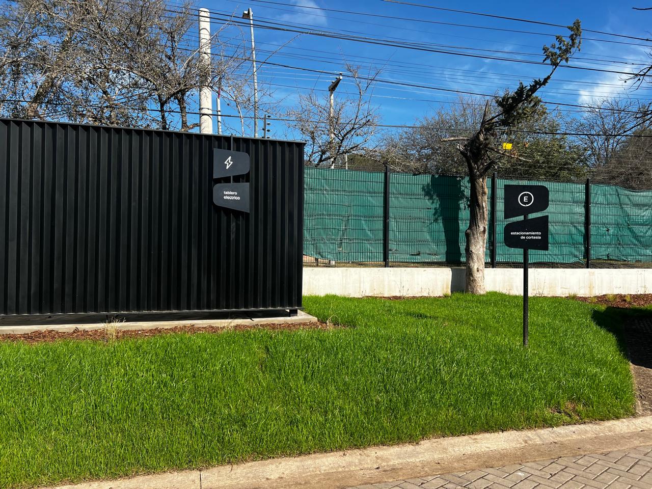 Casa en Venta 3 dorm en Patagonia Home  Seguridad Construida en una planta entorno natural de Villa Warcalde