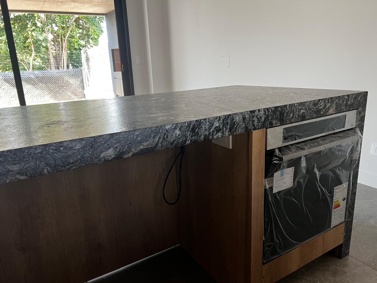 Casa en Venta 3 dorm en Patagonia Home  Seguridad Construida en una planta entorno natural de Villa Warcalde