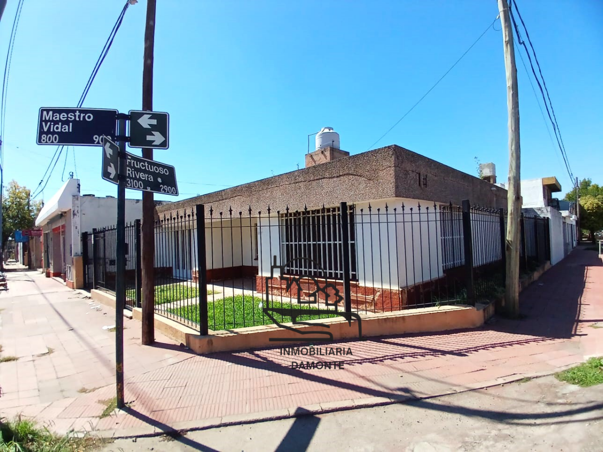 Casa 3 Dormitorios con Patio - Alto Alberdi
