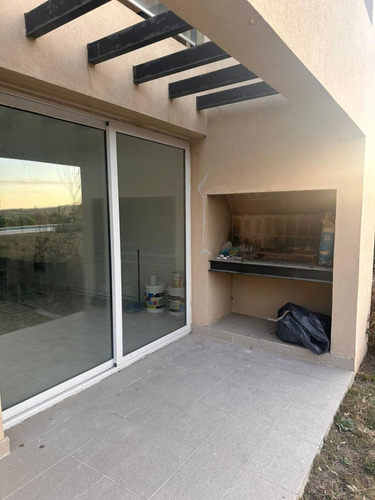 Departamento En Alquiler - Complejo En Carlos Paz Golf Country - Sierra Pacífica