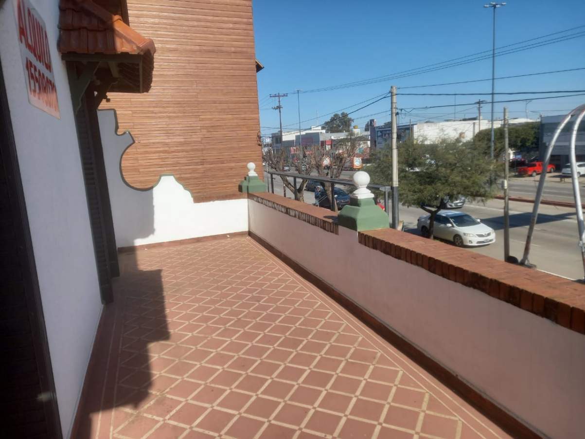 Casa en Alquiler 3 dormitorios