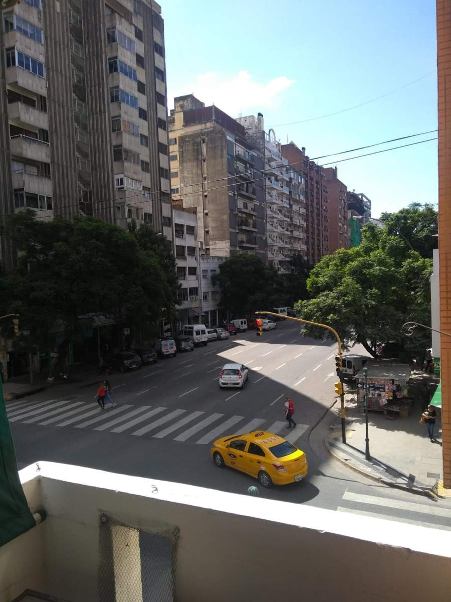 Real oportunidad de dos dormitorios , Centro