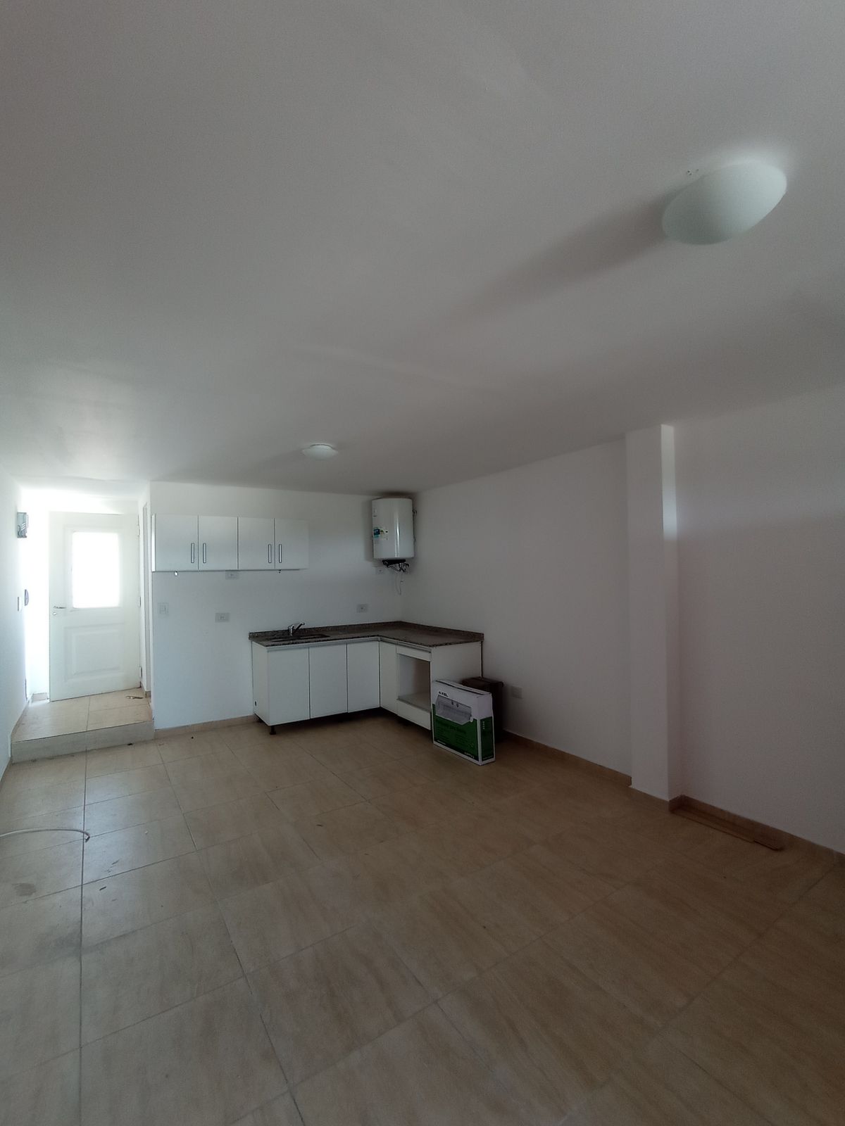 Alquilo monoambiente   oficina en Arguello