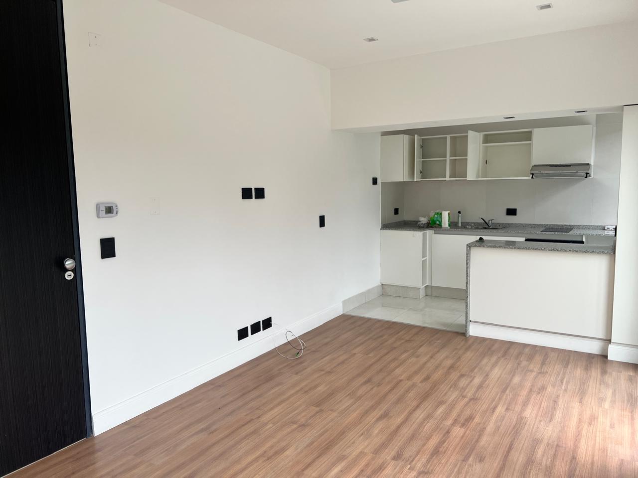 Se vende departamento en condominio Summum de 1 dormitorio