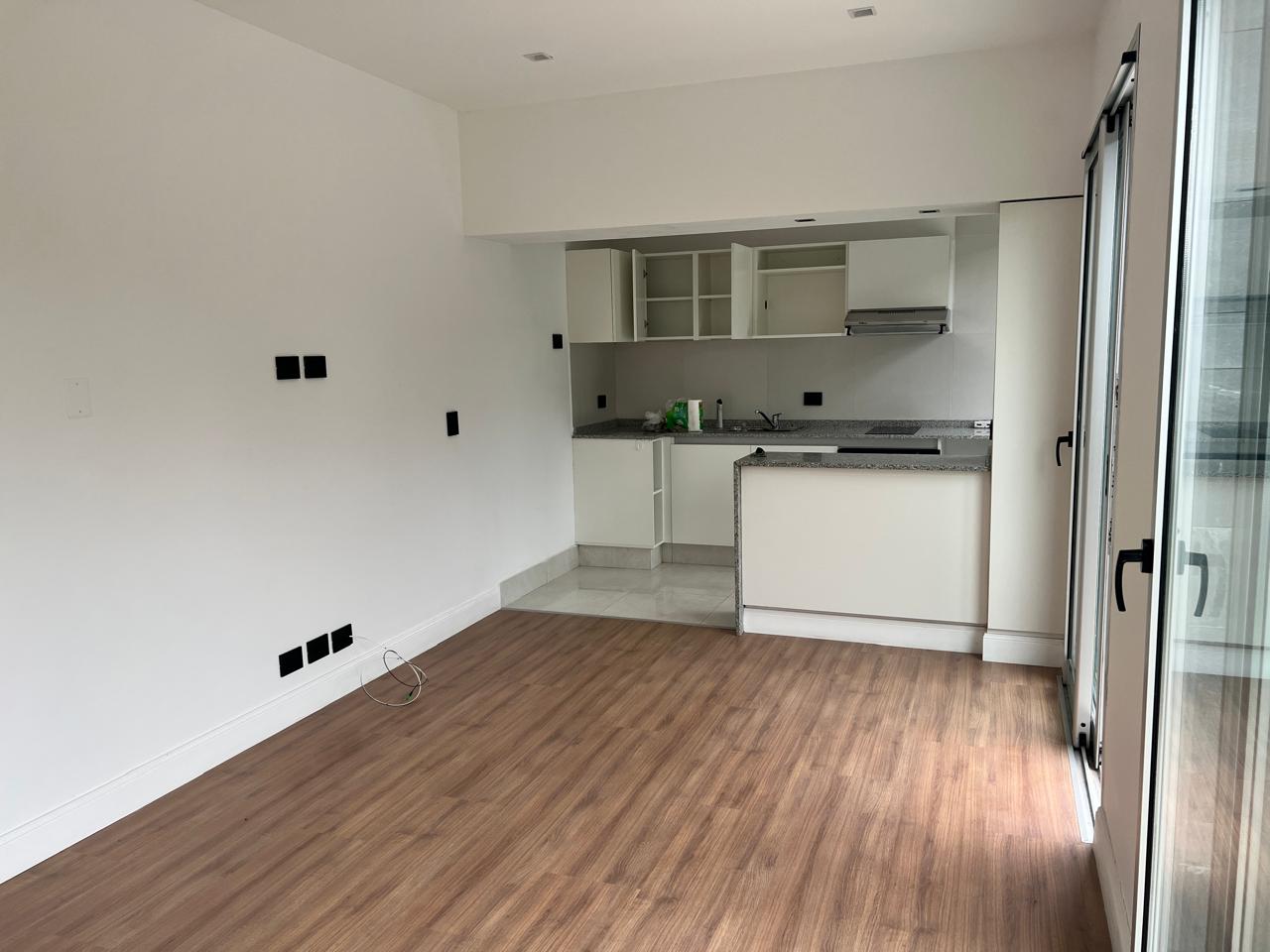 Se vende departamento en condominio Summum de 1 dormitorio