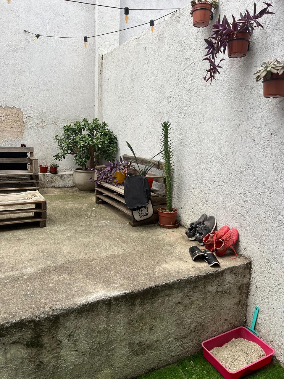 Departamento a m de Hospital Córdoba-     Tiene boleto