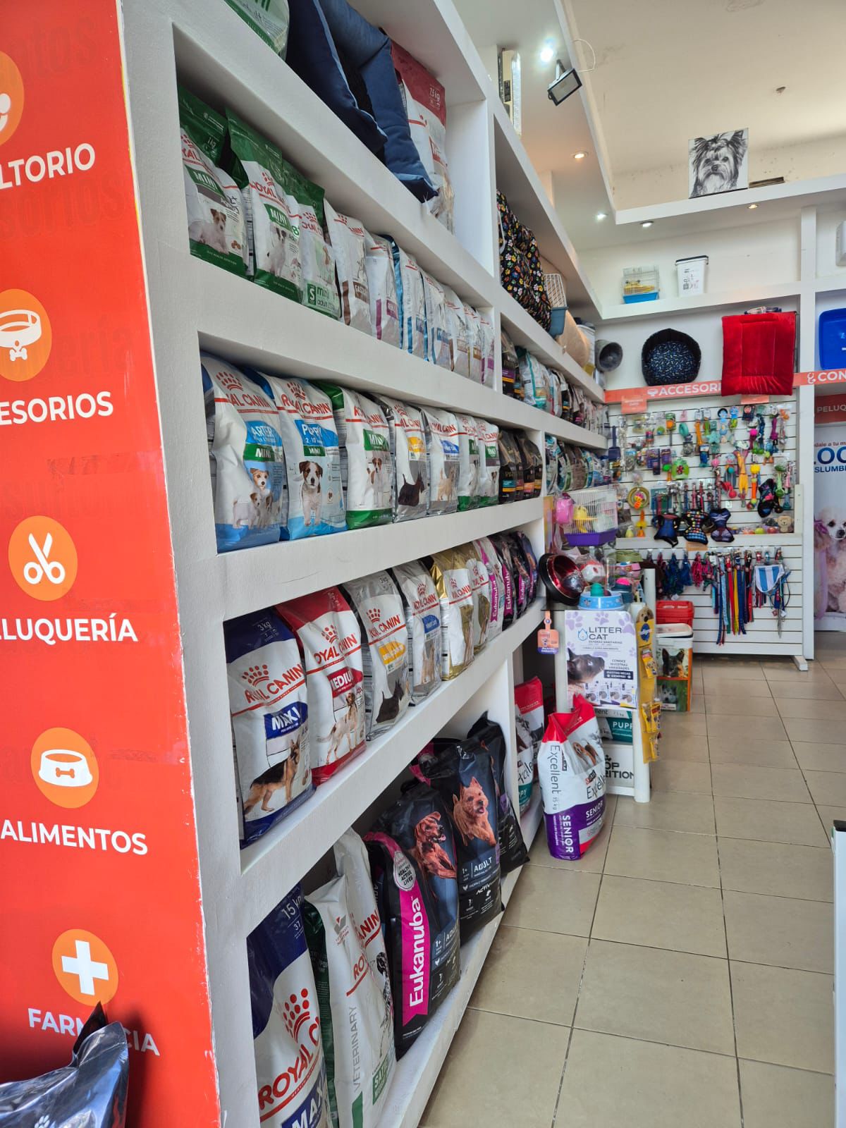 Se vende fondo de comercio Pet Shop Valle Escondido