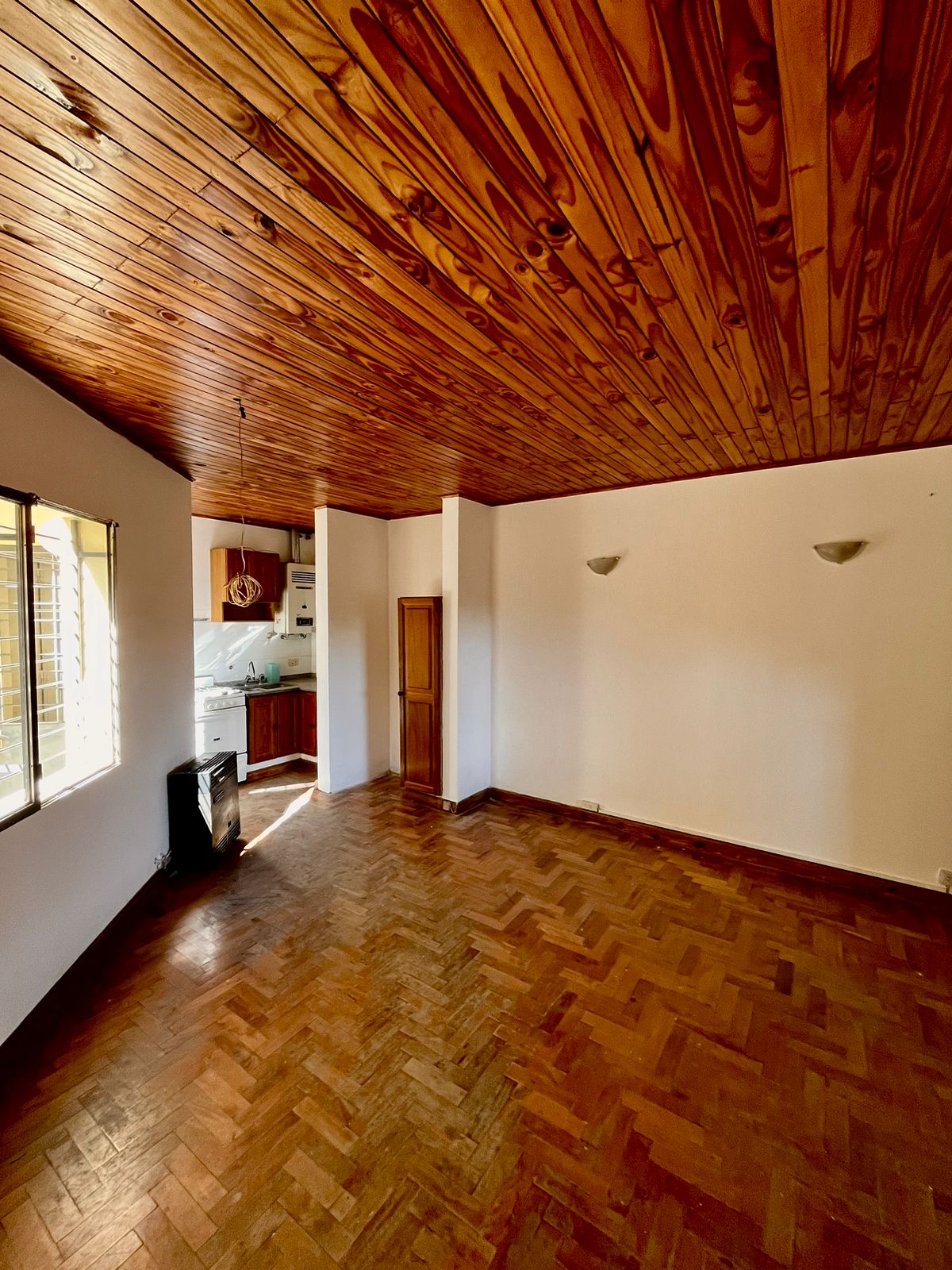 Duplex en Venta más cochera Zona Altos de Villa Cabrera