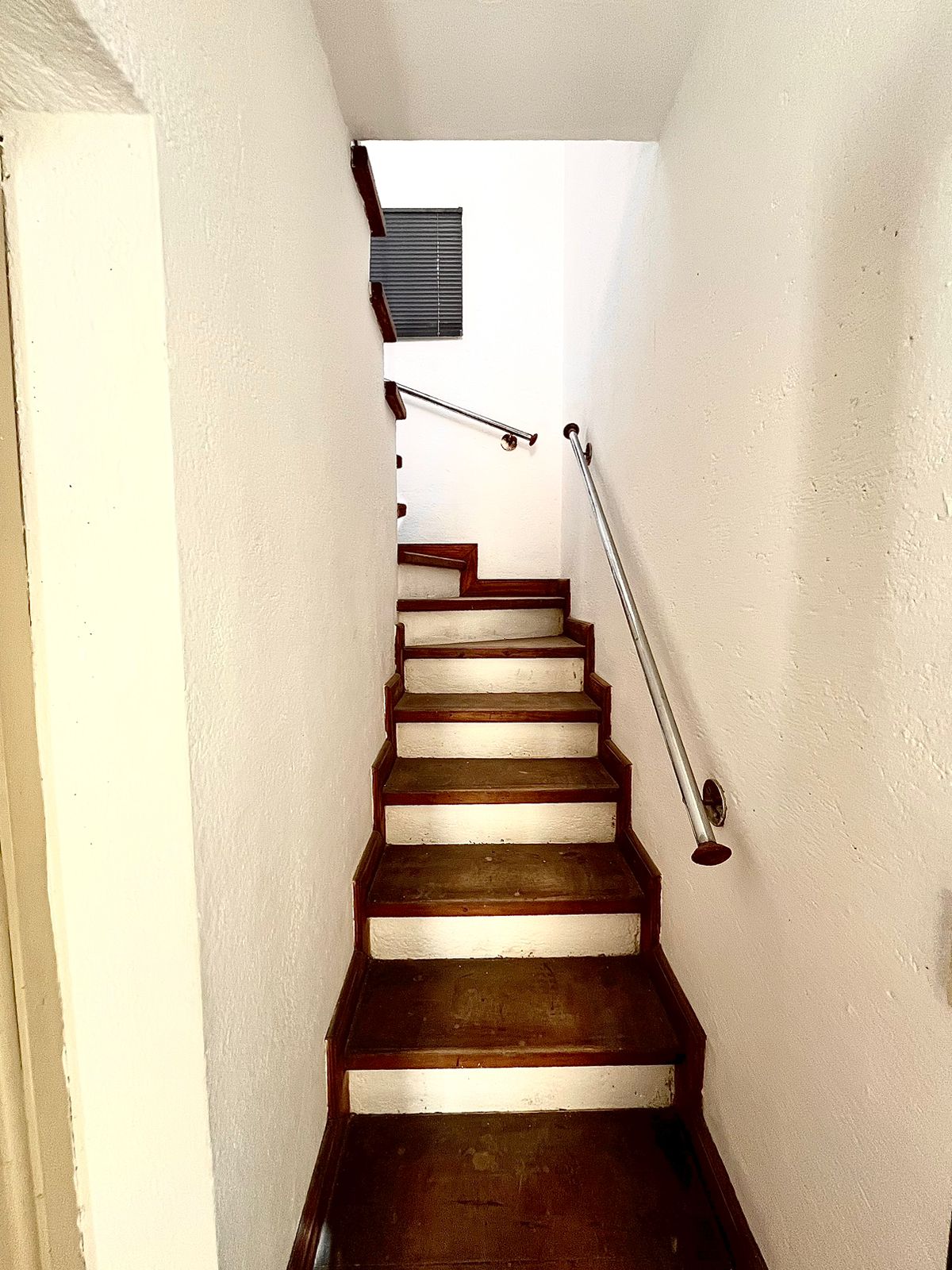 Duplex en Venta más cochera Zona Altos de Villa Cabrera