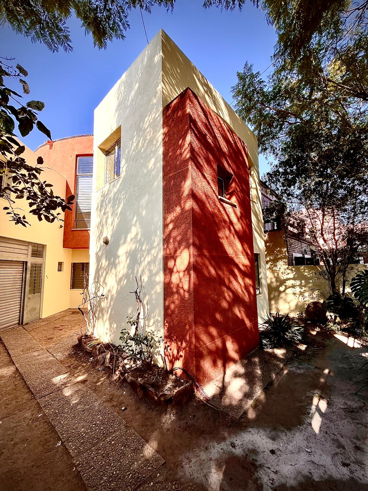 Duplex en Venta más cochera Zona Altos de Villa Cabrera